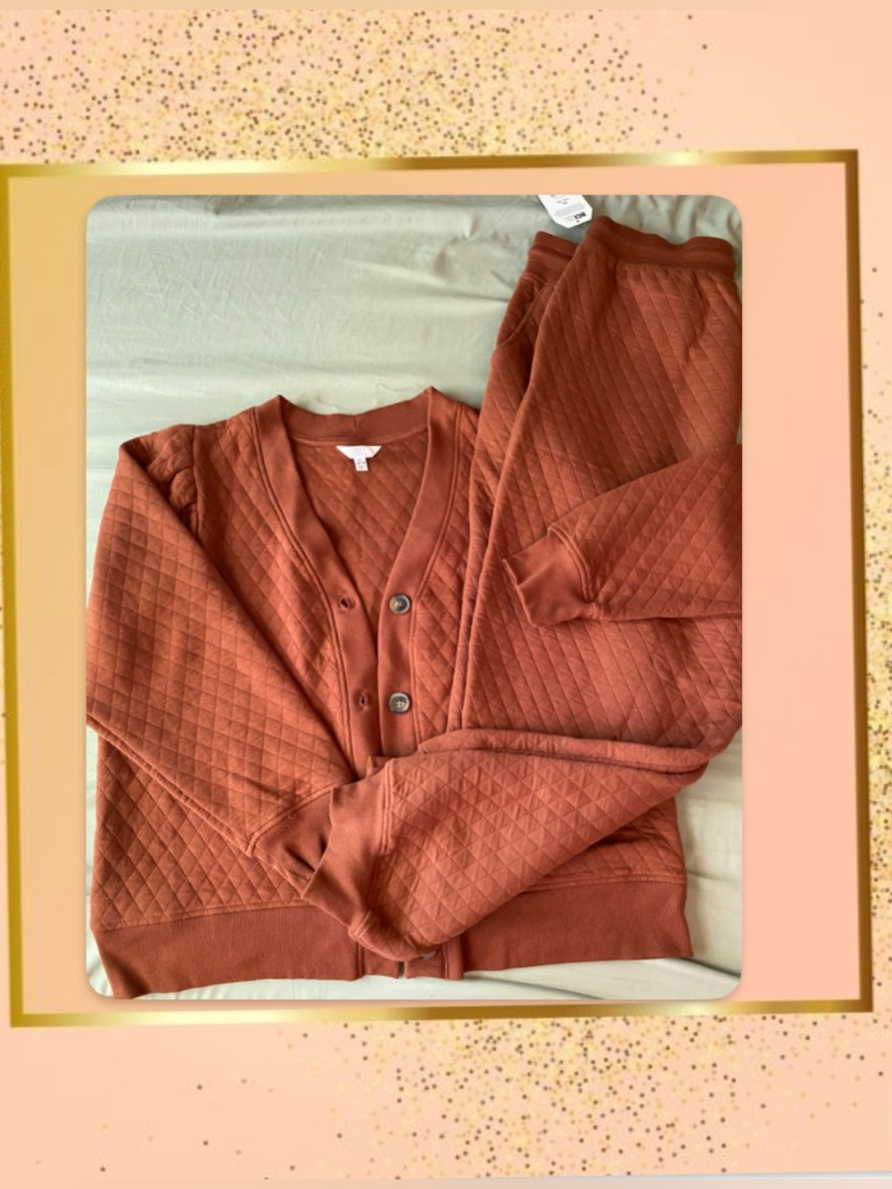 Women’s Quilted Button-Front Lounge Set in Rust